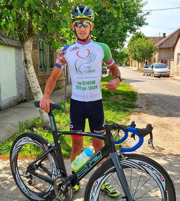 Фики на два точка подржава акцију за помоћ малој Београђанки: Првог дана сам за Софију превалио 166 километара